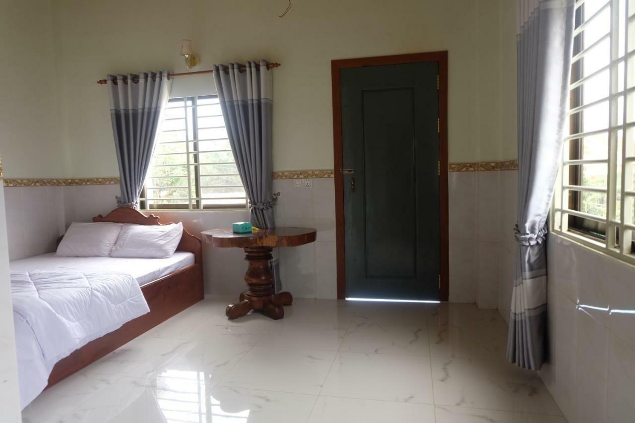 Mondulkiri Holiday Homestay Senmonorom Exterior foto